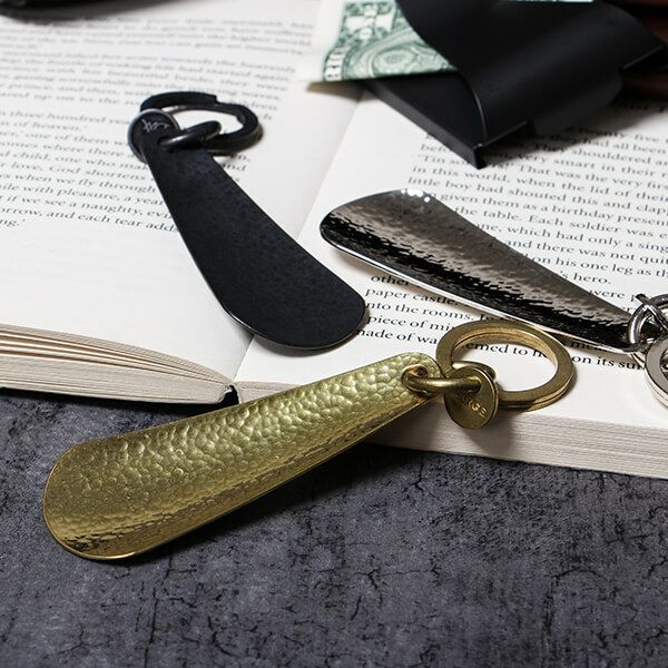 メール便発送で送料無料】 ディアージ BRASS CHASING SHOEHORN