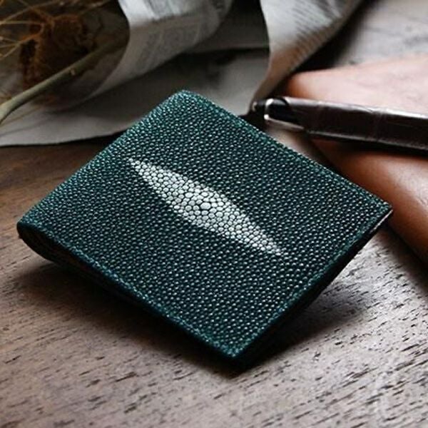 ★Pakupakuvape様依頼★ガルーシャ2つ折り財布　まとめ買い2点セット フリースピリッツ ガルーシャ 二つ折り財布 スティングレー エイ革